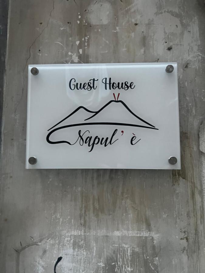 Guest House Napul'E Napoli Eksteriør billede